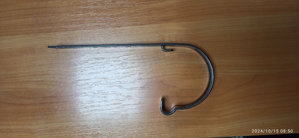 Кронштейн, крепление  желоба водостока 90