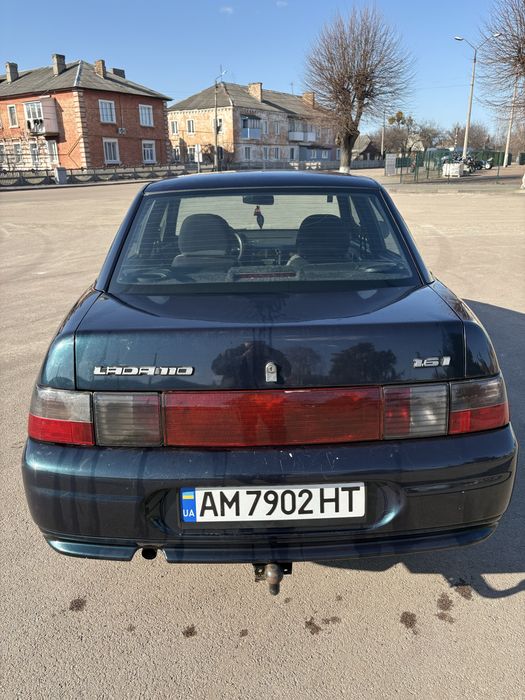 ВАЗ 2110 Lada 110 1.6 8 кл.