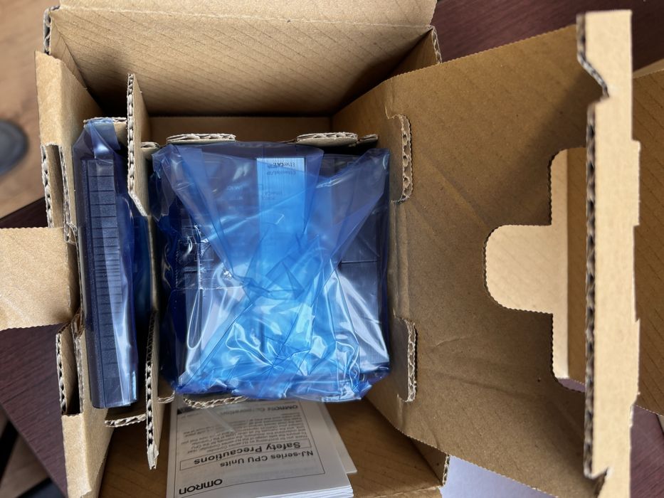 Sterownik Omron  kod NJ501 - 1300