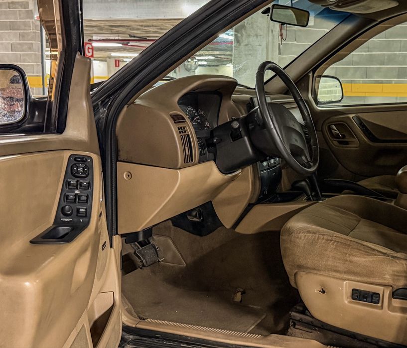 Jeep GrandCherokee