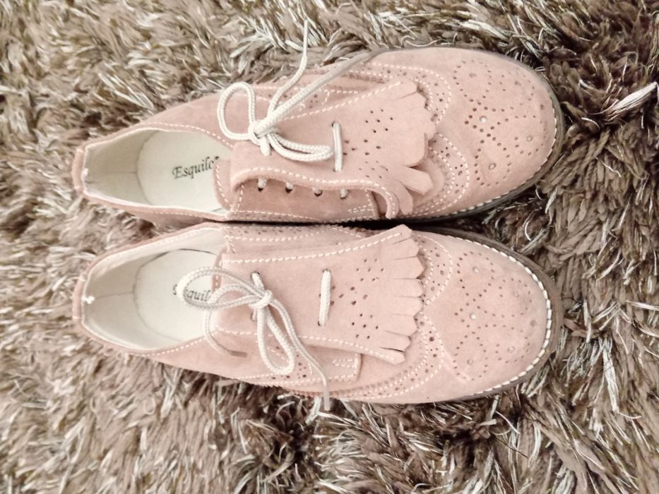 Sapato criança tamanho 33