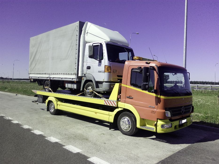 Pomoc drogowa S8 MOP Michałowice transport maszyn rolniczych 6Ton