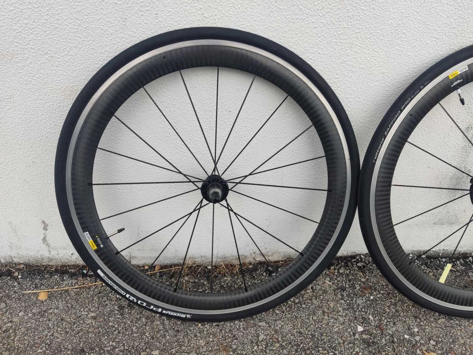 Par de rodas mavic