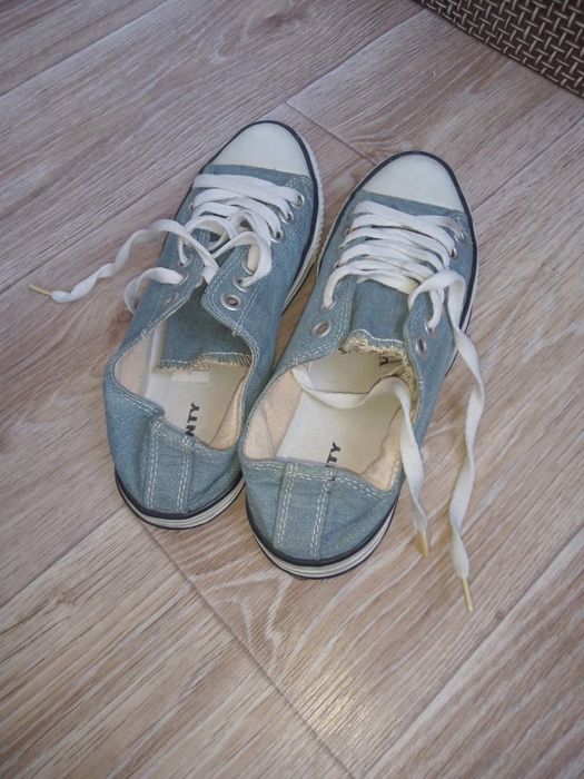 Кеды в хорошем состоянии