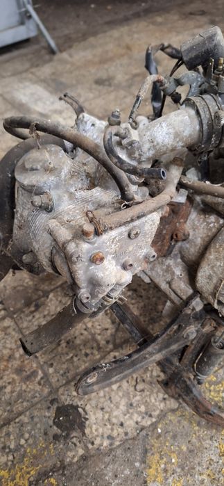 Yamaha Majesty 125 Głowica wałek rozrządu