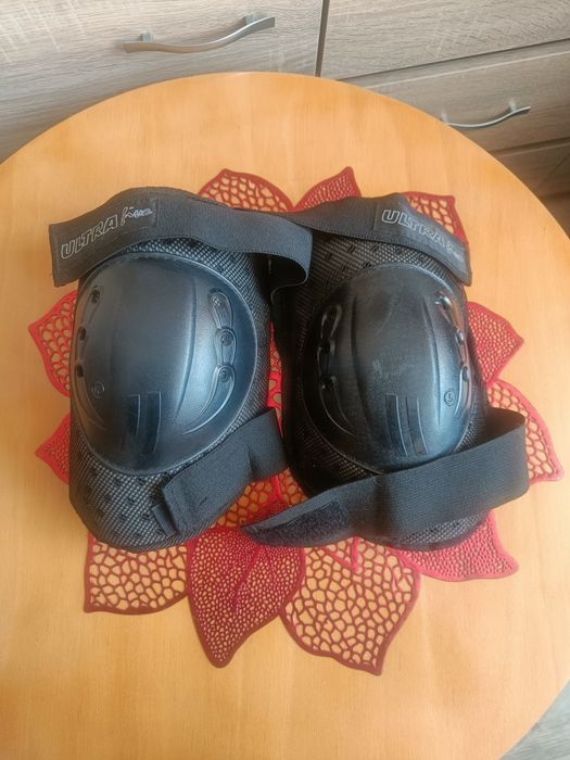 Ochraniacze na łokcie kolana i nadgarstki