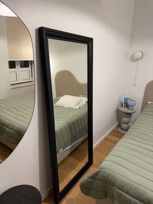 Espelho ikea TOFTBYN preto