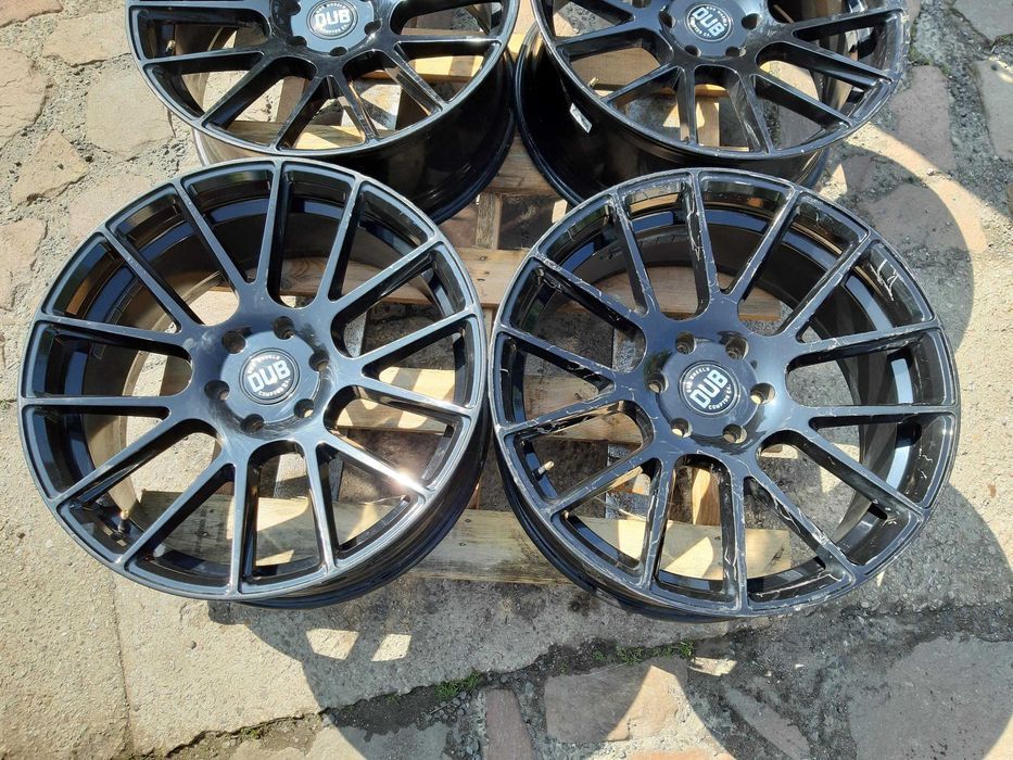 Felga Nissan Titan 22'' komplet