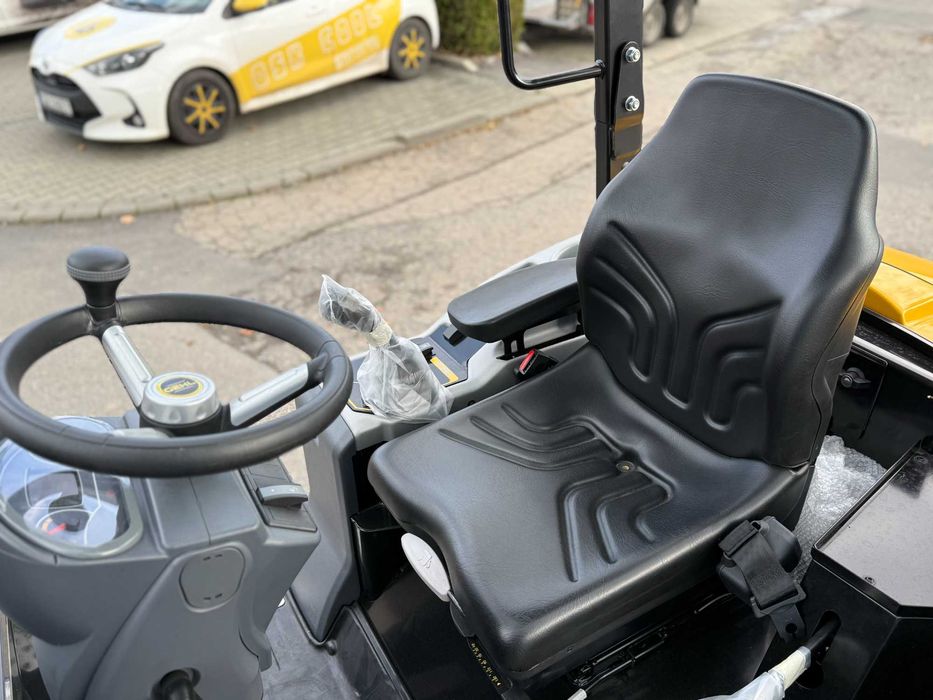 Ładowarka przegubowa GEHL AL330 - 2.1 tony - NOWA!