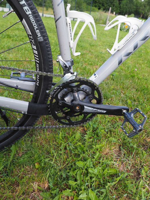 Rower gravel Kross esker 1.0