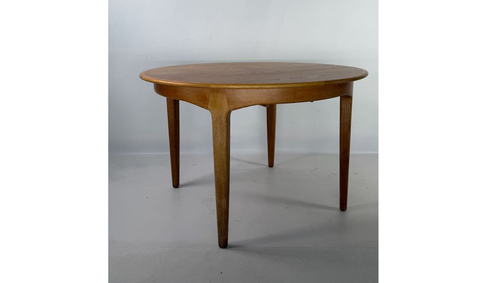 Henry Kjærnulf – rozkładany stół dębowy | Sorø Stolefabrik | Danish Modern | 3 wkładki