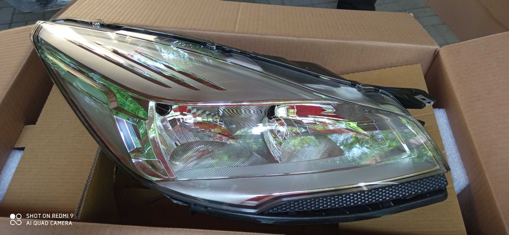 FORD KUGA II 2013 + lampa przednia