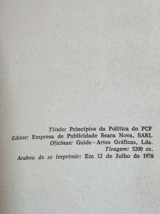 Livro Princípios da Política do P.C.F. (Partido Comunista Francês)
