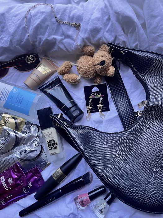 Набор косметики, бокс косметики, сумка, очки gucci