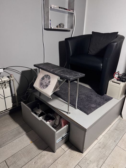 Подіум для педикюру