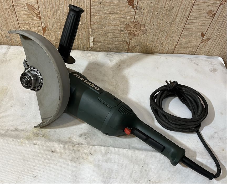 Metabo W 2200-230 Болгарка 230 мм 2200 Вт