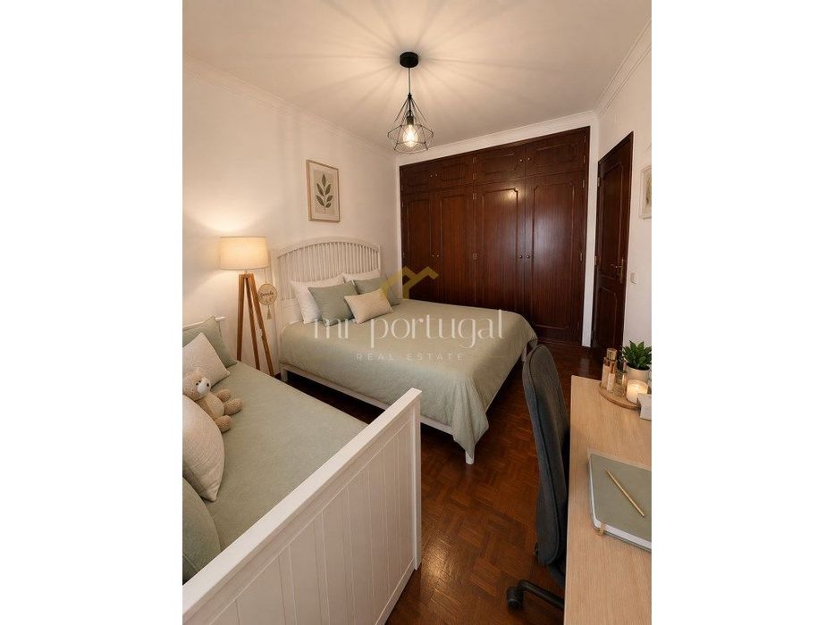 Excelente Apartamento T3 no Centro de Mafra com Parqueamento e Arre...