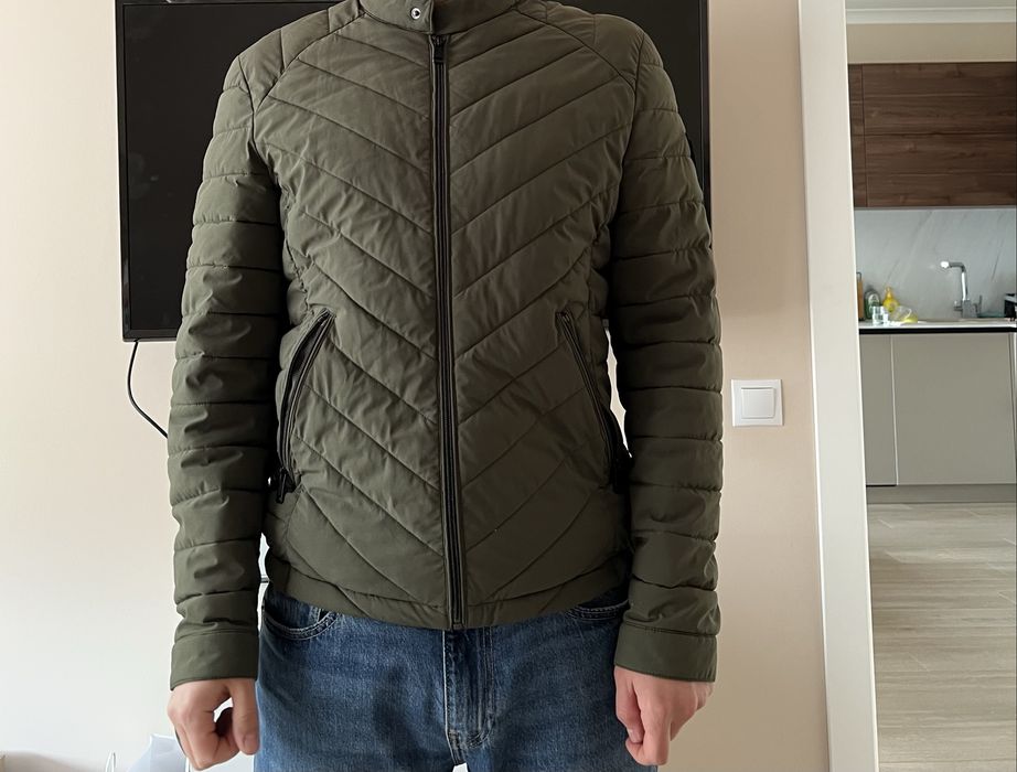 Куртка чоловіча Guess