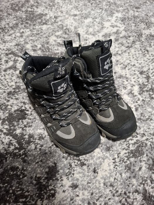 Трекінгові кросівки весняні Jack Wolfskin