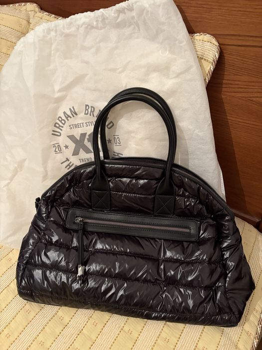 Mala de senhora nova, nunca usada, preto