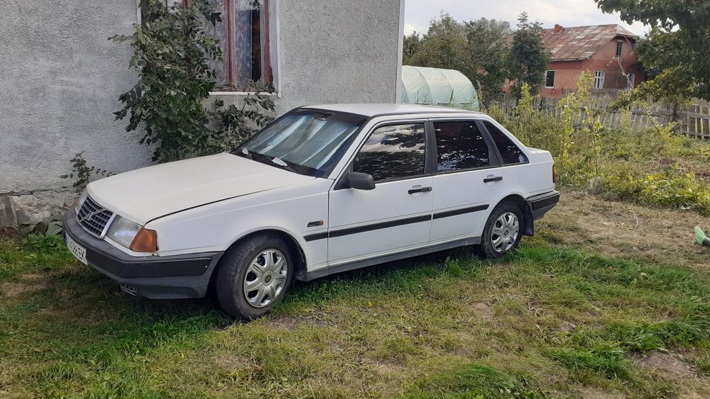 Продам Volvo 440 GL