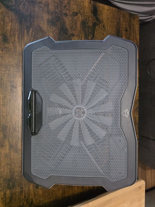 Laptop MSI GF75 Thin 9SC i7 8GB / 1TB