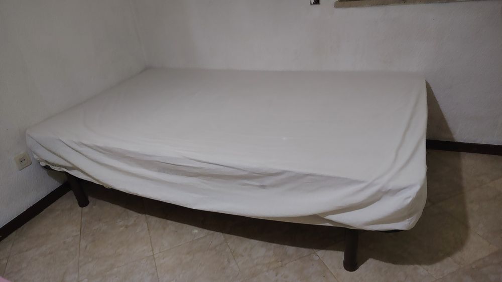 Cama de solteiro