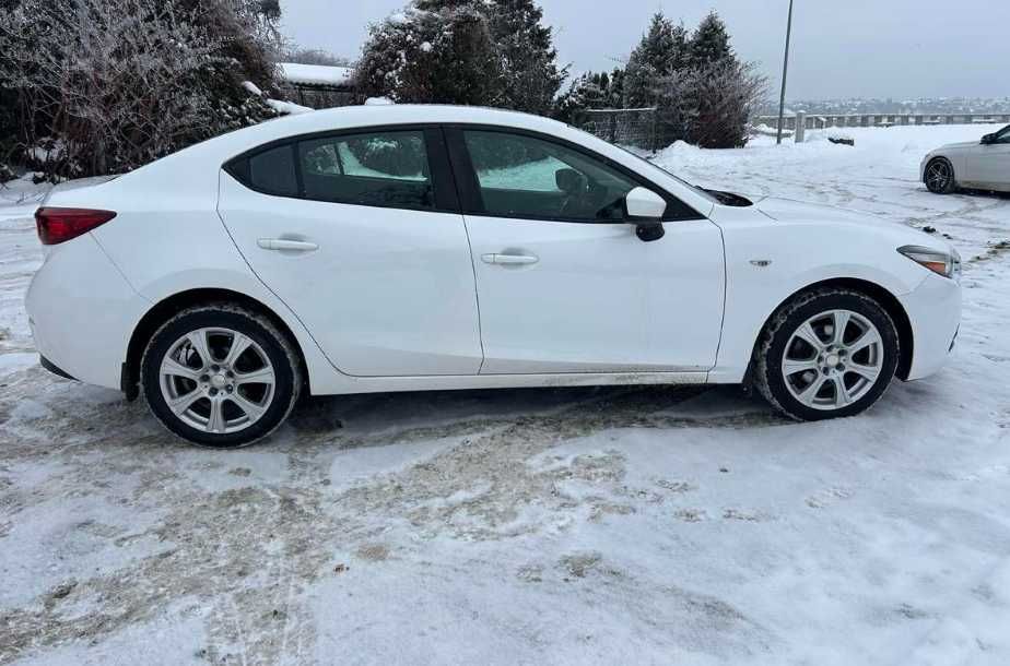 Mazda 3 2018 року