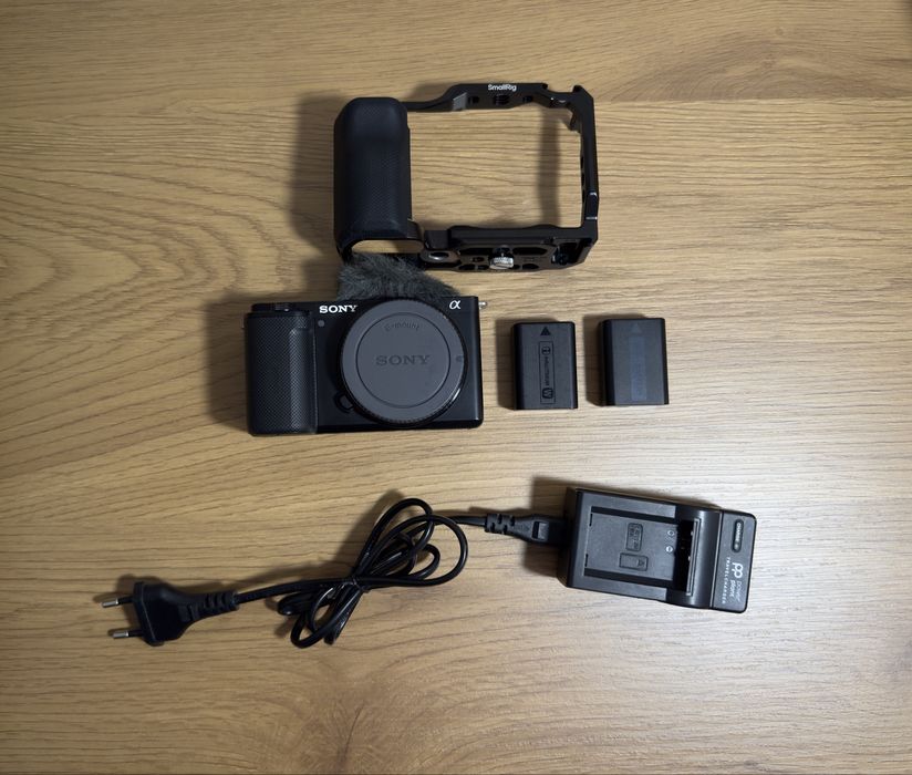 Камера Sony ZV-E10 Body