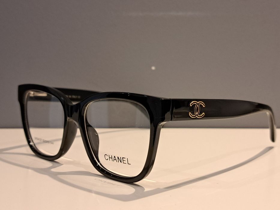 CHANEL 
イルミネイティングブラッシュパウダー 151.788 chanel-ch3463-c622-1.jpg?v=