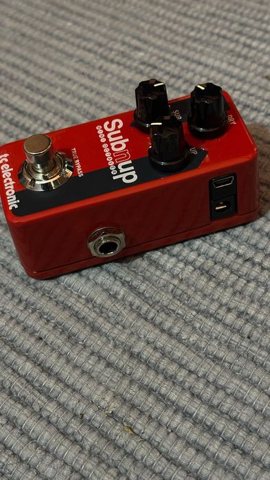 Pedal guitarra Subnup mini octaver