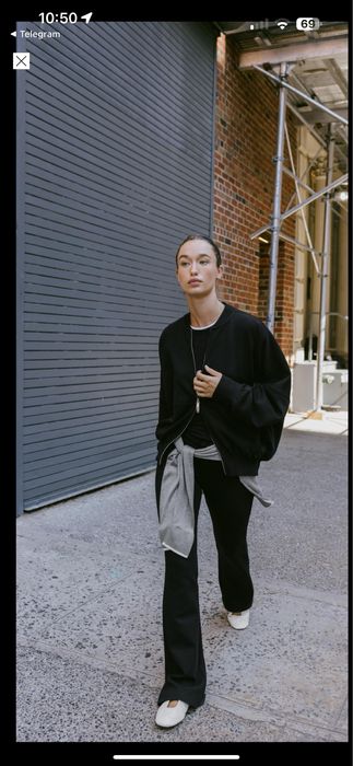 Нові штани Zara розмір М, є і кофта до костюму