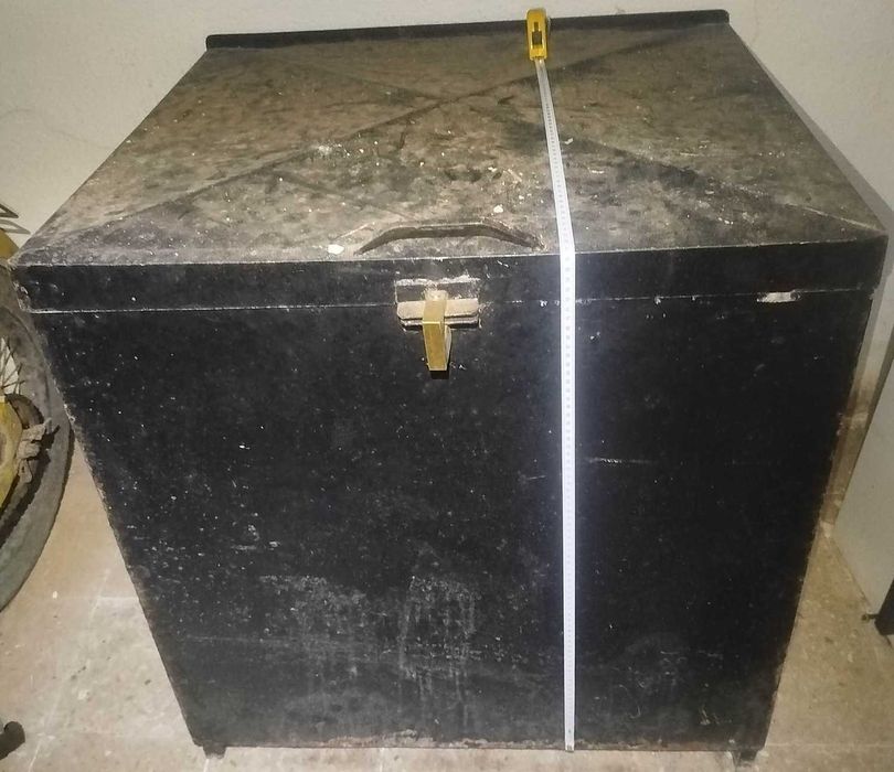 Caixa metálica de ferramentas