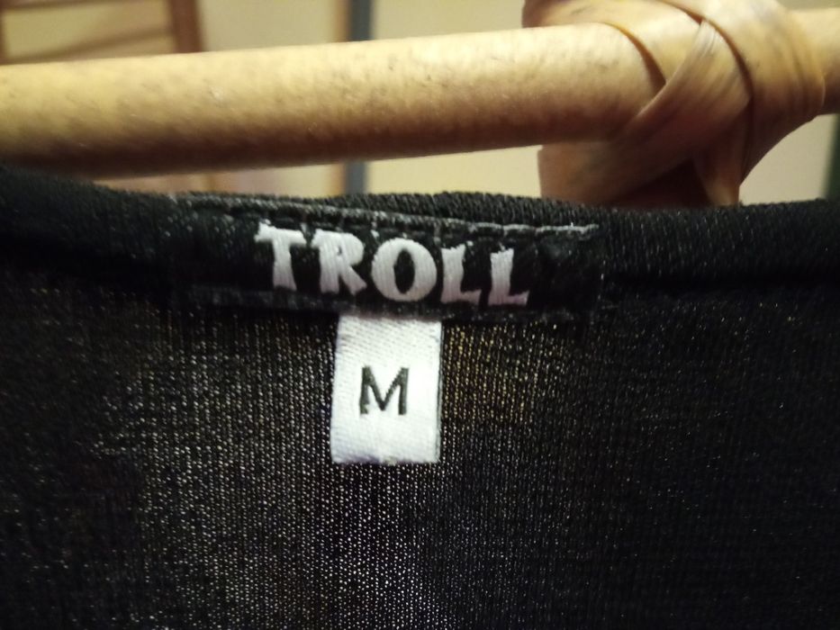 Mała czarna M Troll