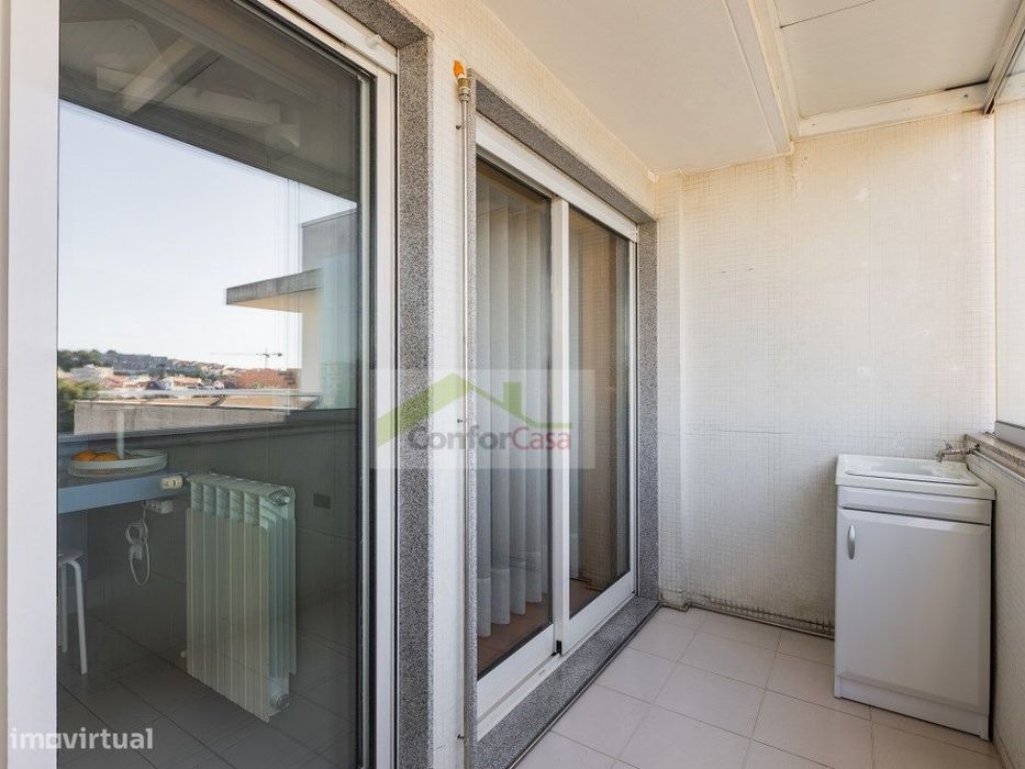 T1 + área adjacente de 2 Quartos | Ar condicionado | Aq. Central | ...