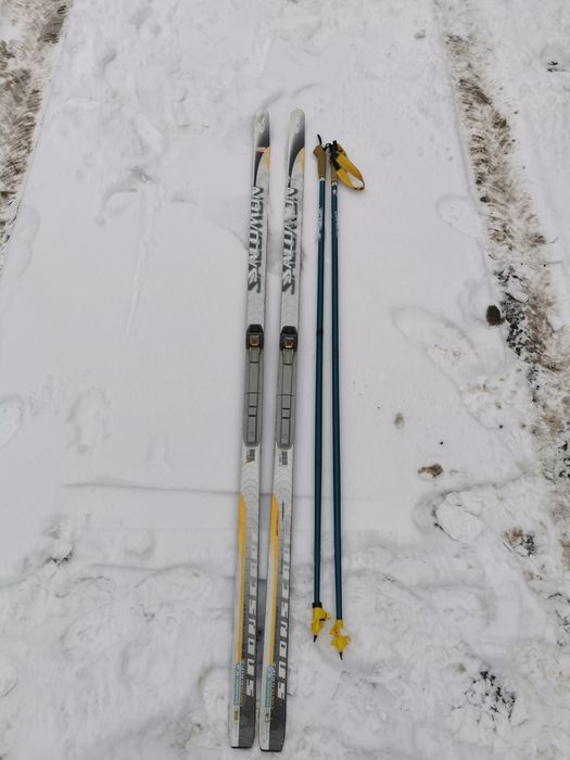 Narty biegowe Salamon z butami i kijami