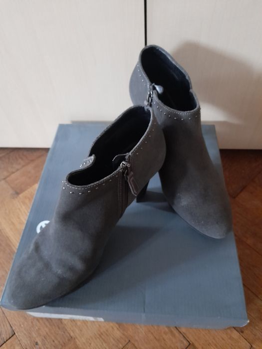 NOWE botki Ecco, roz. 39, szare z ozdobami, na obcasie, 250 pln