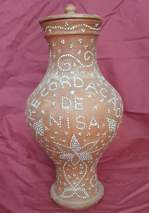 Bilha antiga de Nisa. Tem 29 cm de altura.