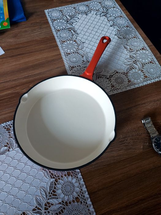 Patelnia żeliwne MG Home 25cm