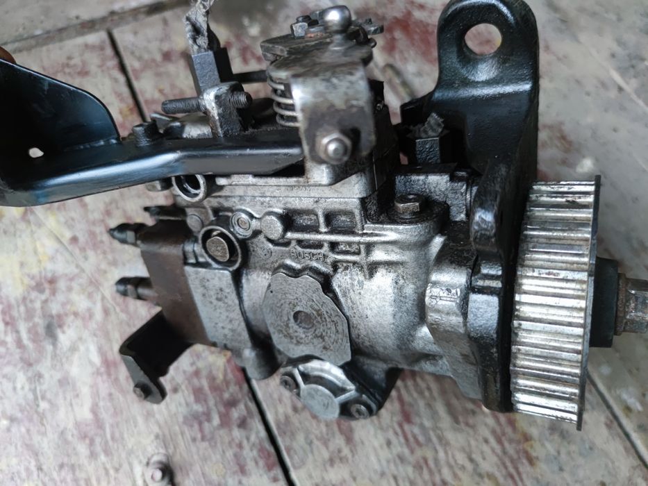 Топливный насос T4 transporter 2.4 дизель топливная аппаратура