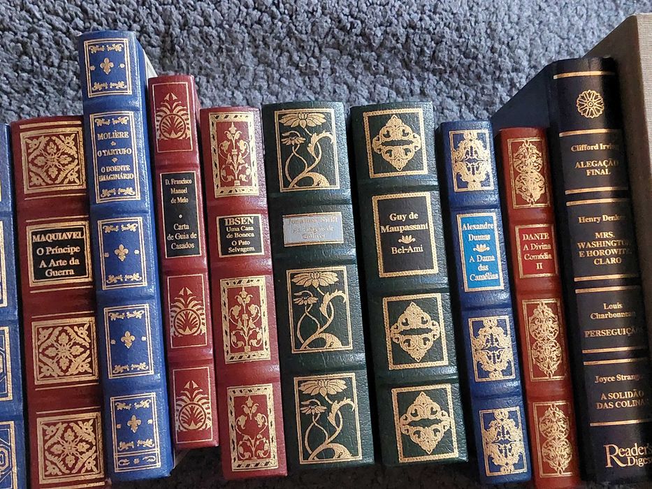 Livros praticamente novos