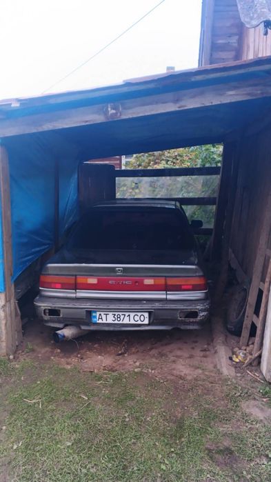 Honda Civic квадрат