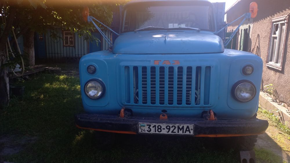 Вантажний автомобіль ГАЗ-52 бортовий