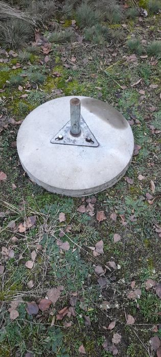Sprzedam podstawę do parasola ogrodowego