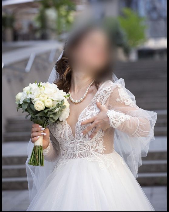Весільна сукня для нареченої
