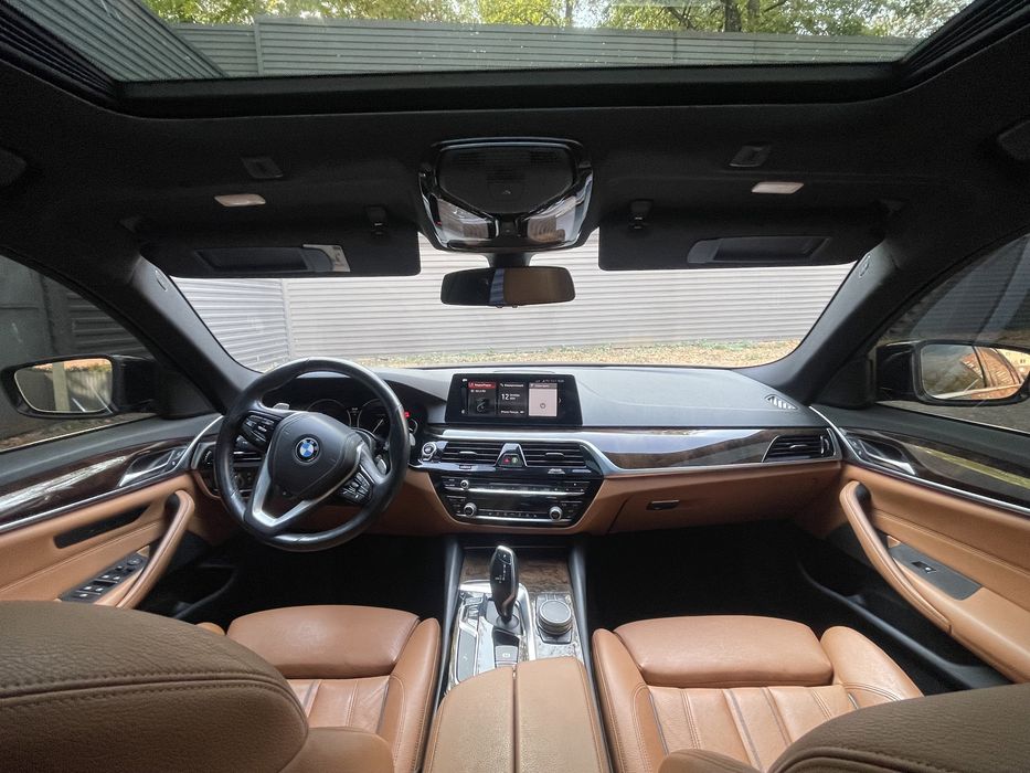 Продам автомобиль BMW 530X-Drive Повний привід