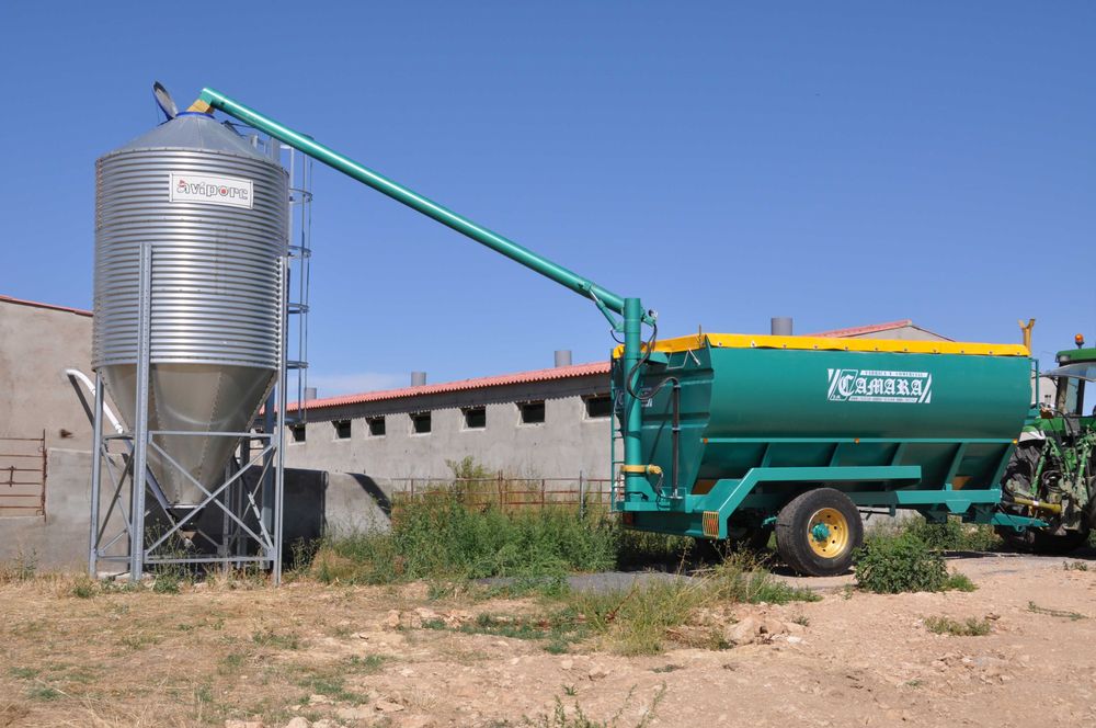 Przyczepa Przeładunkowa 9 TON CAMARA AGROMIR