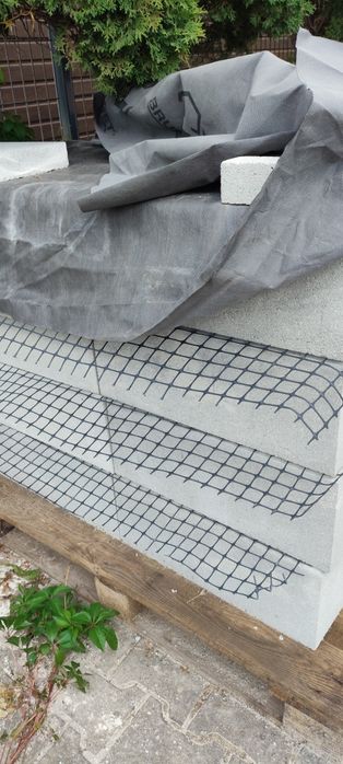 Ogrodzenie  Continental bloczki i daszki.