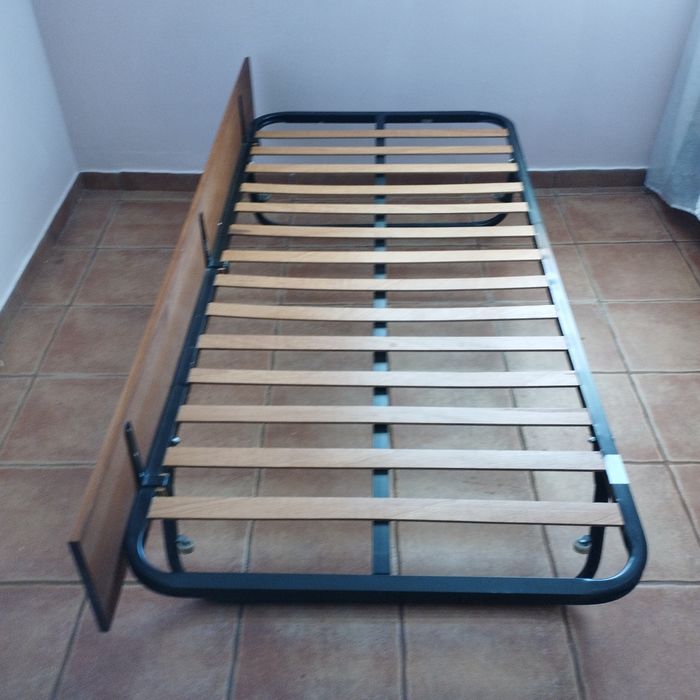 Cama de solteiro