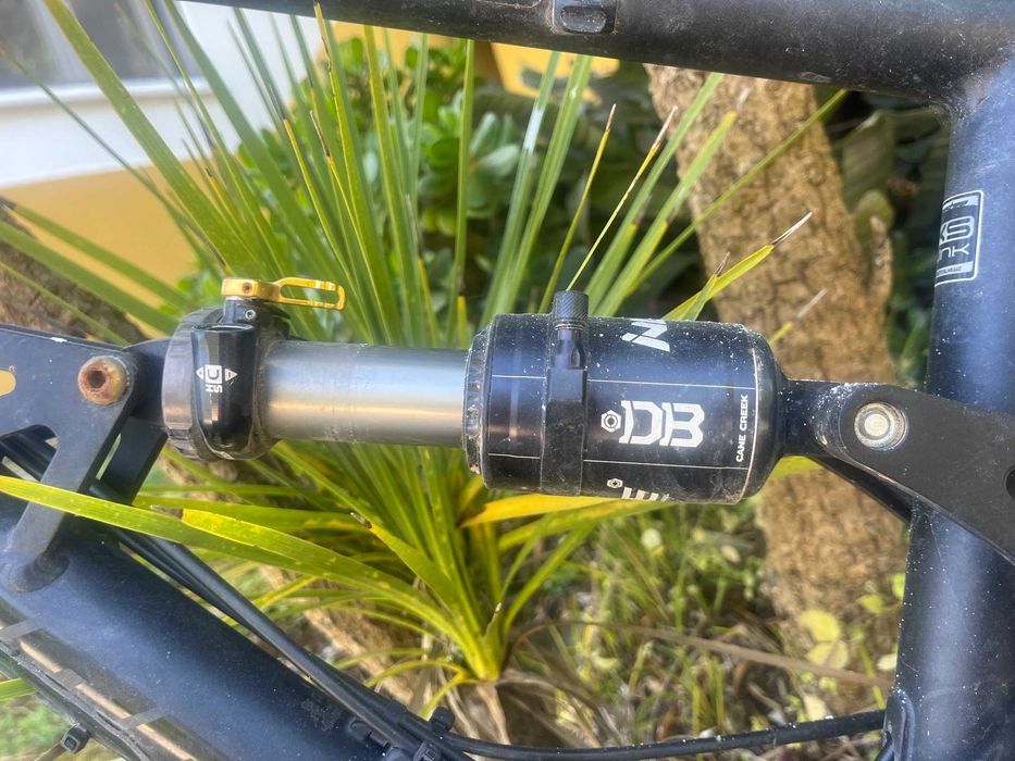 Bicicleta BTT Downhill Banshee Spitfire V2 XL